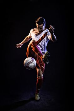 也使得他在 也使得他在